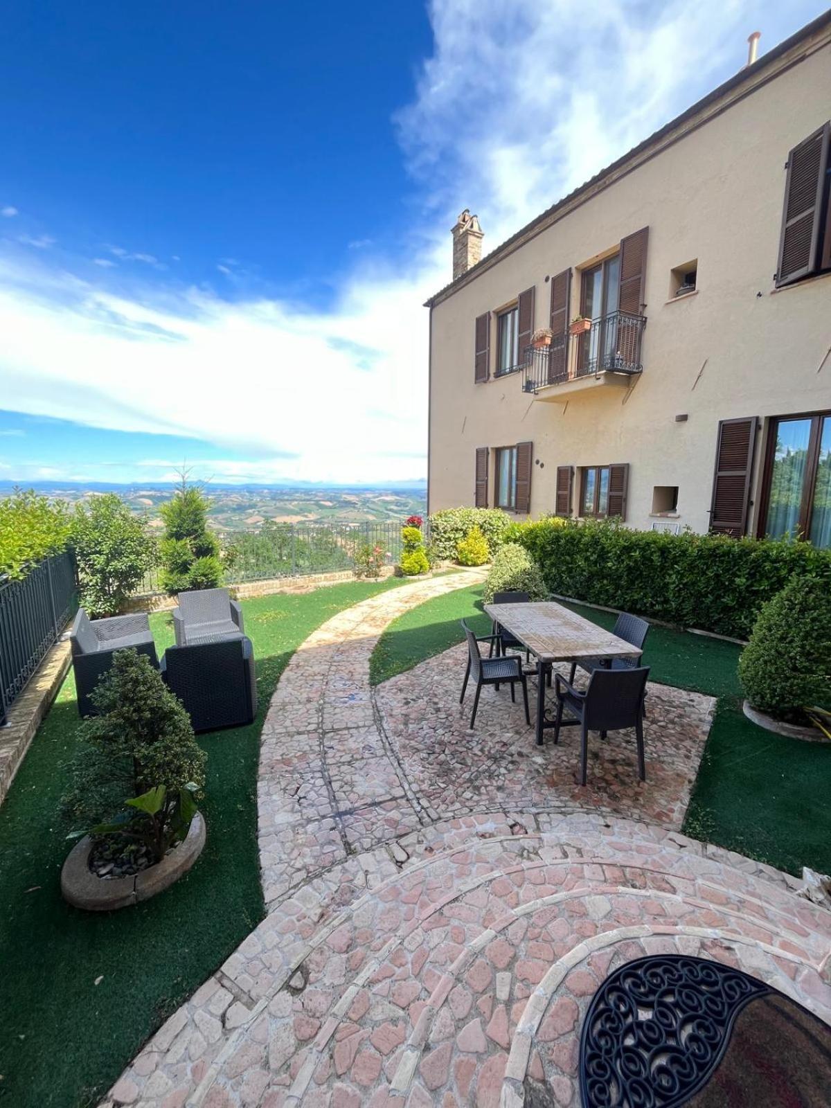 Ferienwohnung Dimora Santa Chiara Ripatransone Exterior foto